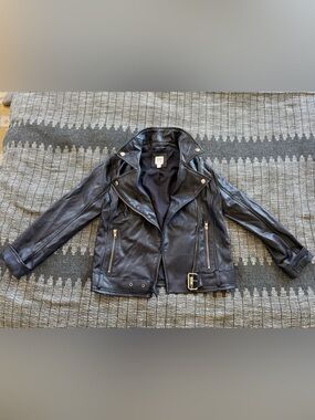 GAP Women's Black Faux Leather Moto Jacket with Zip Pockets
